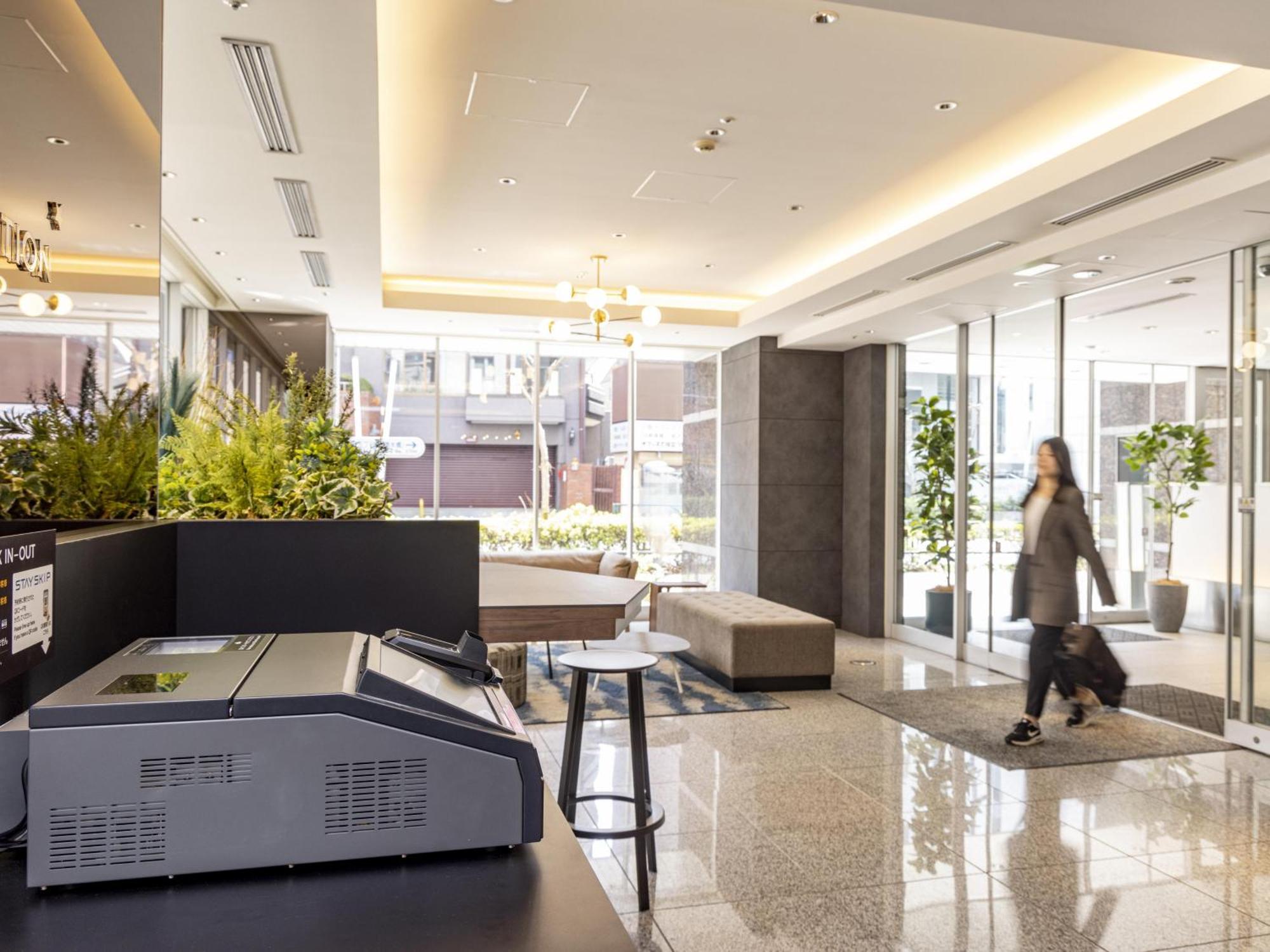 Tokyu Stay Nishi Shinjuku Tokyo Exterior photo